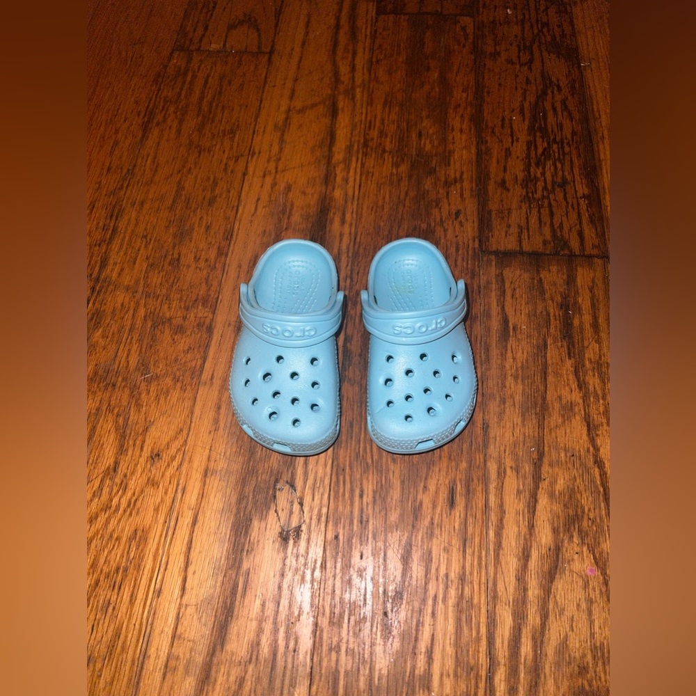 Blue Unisex Toddler Crocs